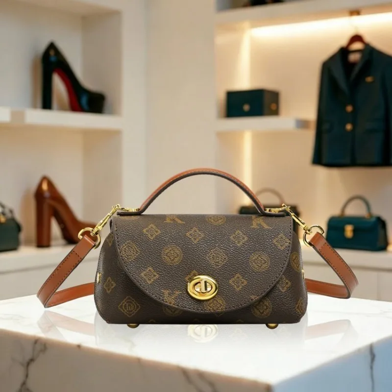 Unique Original Retro Diaper Bag Women Leather Shoulder Purse Luxury Tote Messenger Bag For Shopping Party Commuter
Unique Original Retro Diaper Bag Women Leather Shoulder Purse Luxury Tote Messenger Bag For Shopping Party Commuter