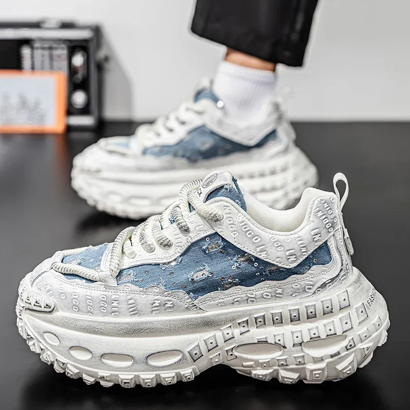 Autumn New Breathable Mesh Trendy Thick Soled Tall Men's Shoes Personalized Design Make Old Sports Shoes Size 39-44
Autumn New Breathable Mesh Trendy Thick Soled Tall Men's Shoes Personalized Design Make Old Sports Shoes Size 39-44
