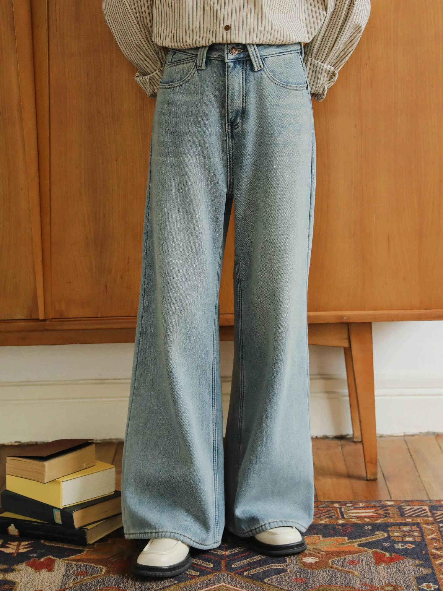 Зимние джинсы MELLIIY с высокой талией, на флисовой подкладке, из легкого денима, женские повседневные широкие брюки, удобные свободные джинсы
Зимние джинсы MELLIIY с высокой талией, на флисовой подкладке, из легкого денима, женские повседневные широкие брюки, удобные свободные джинсы