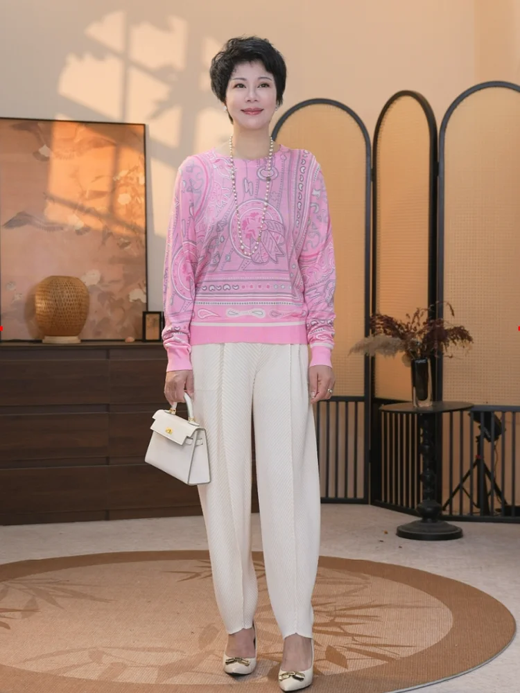 2026 New Style Lightweight Woolen Knitted Top for Middle-Aged Women Spring Autumn Fashionable Print round Neck Pullover Shirt
2026 New Style Lightweight Woolen Knitted Top for Middle-Aged Women Spring Autumn Fashionable Print round Neck Pullover Shirt