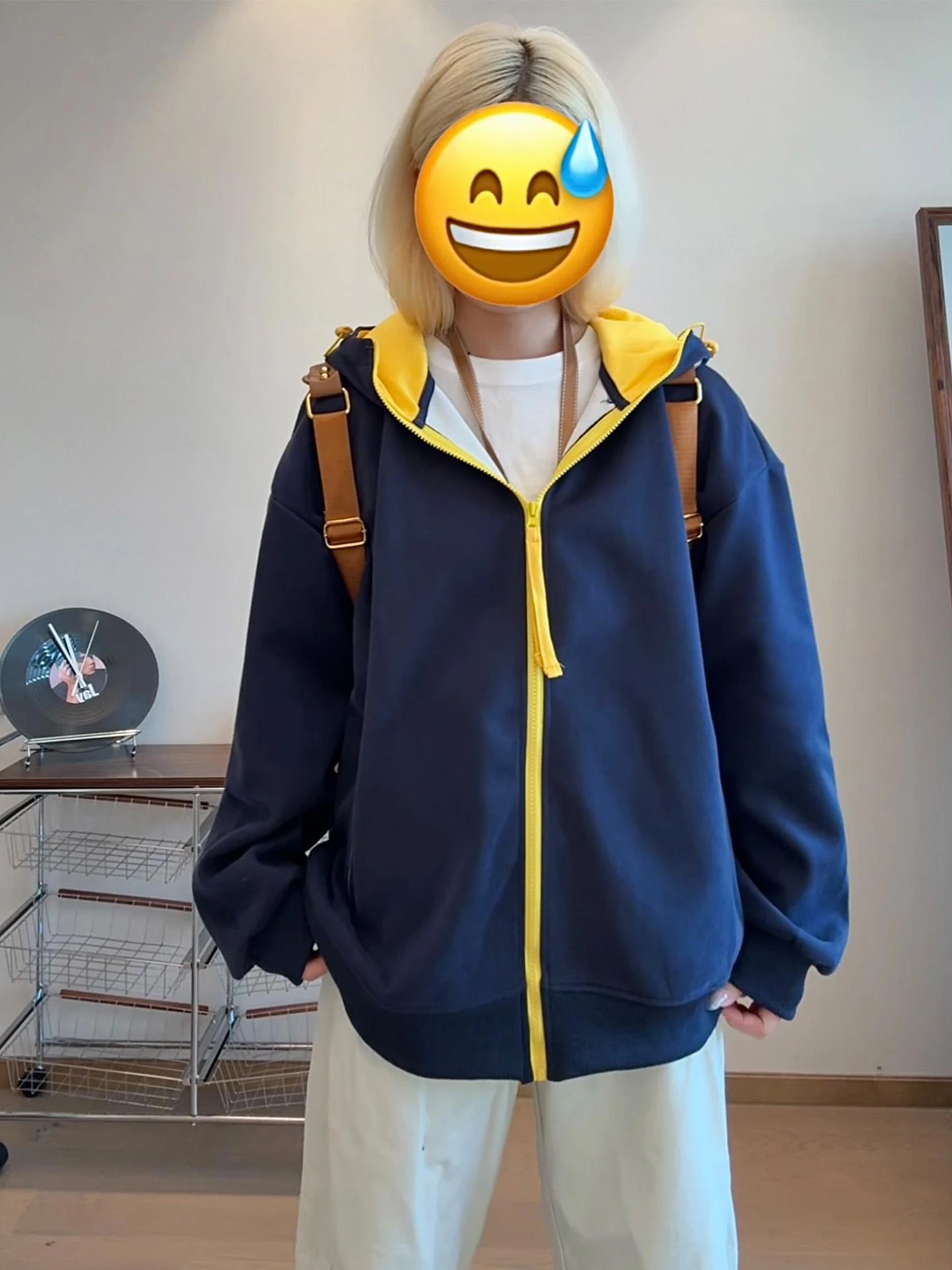 Retro American Sle Khaki Men's Hoodie Cardigan Autumn Trendy Splice Color Contrast Jaet Heavyweight Hooded Sweatirt
Retro American Sle Khaki Men's Hoodie Cardigan Autumn Trendy Splice Color Contrast Jaet Heavyweight Hooded Sweatirt