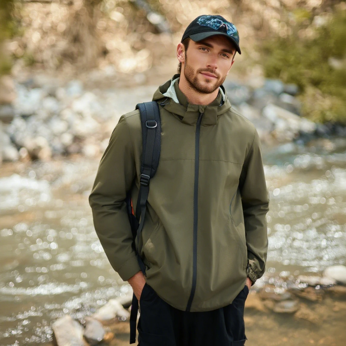 Ветровка с капюшоном 2025 года, куртка для мужчин и женщин, трехстойкое уличное походное пальто на молнии, повседневные ветрозащитные осенние топы с длинными рукавами для путешествий
Ветровка с капюшоном 2025 года, куртка для мужчин и женщин, трехстойкое уличное походное пальто на молнии, повседневные ветрозащитные осенние топы с длинными рукавами для путешествий