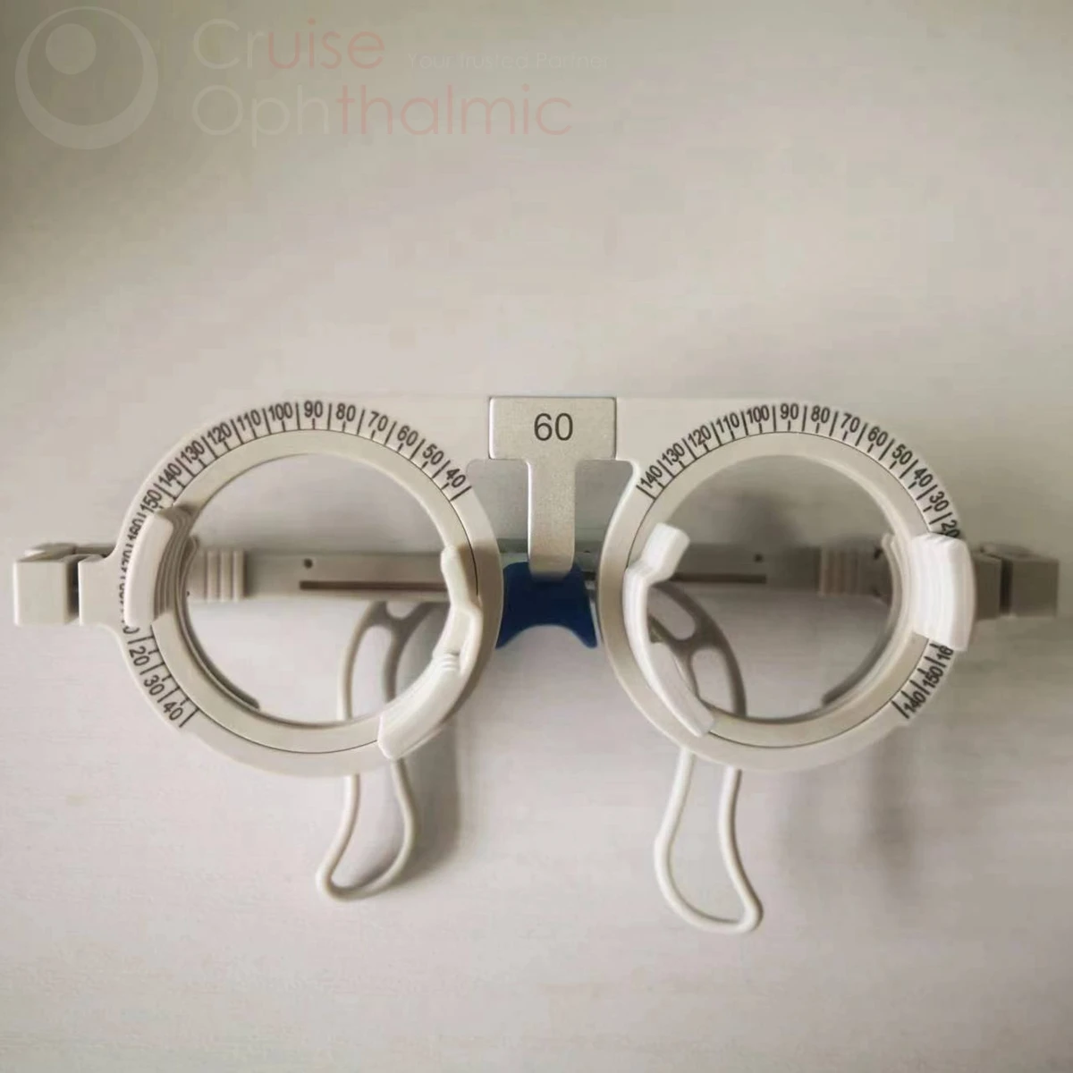 Super light weight Trial Frame UTF5270 | PD range 52-70mm | Trial Lens Frame | Extra Nosepad included 1 piece
Super light weight Trial Frame UTF5270 | PD range 52-70mm | Trial Lens Frame | Extra Nosepad included 1 piece