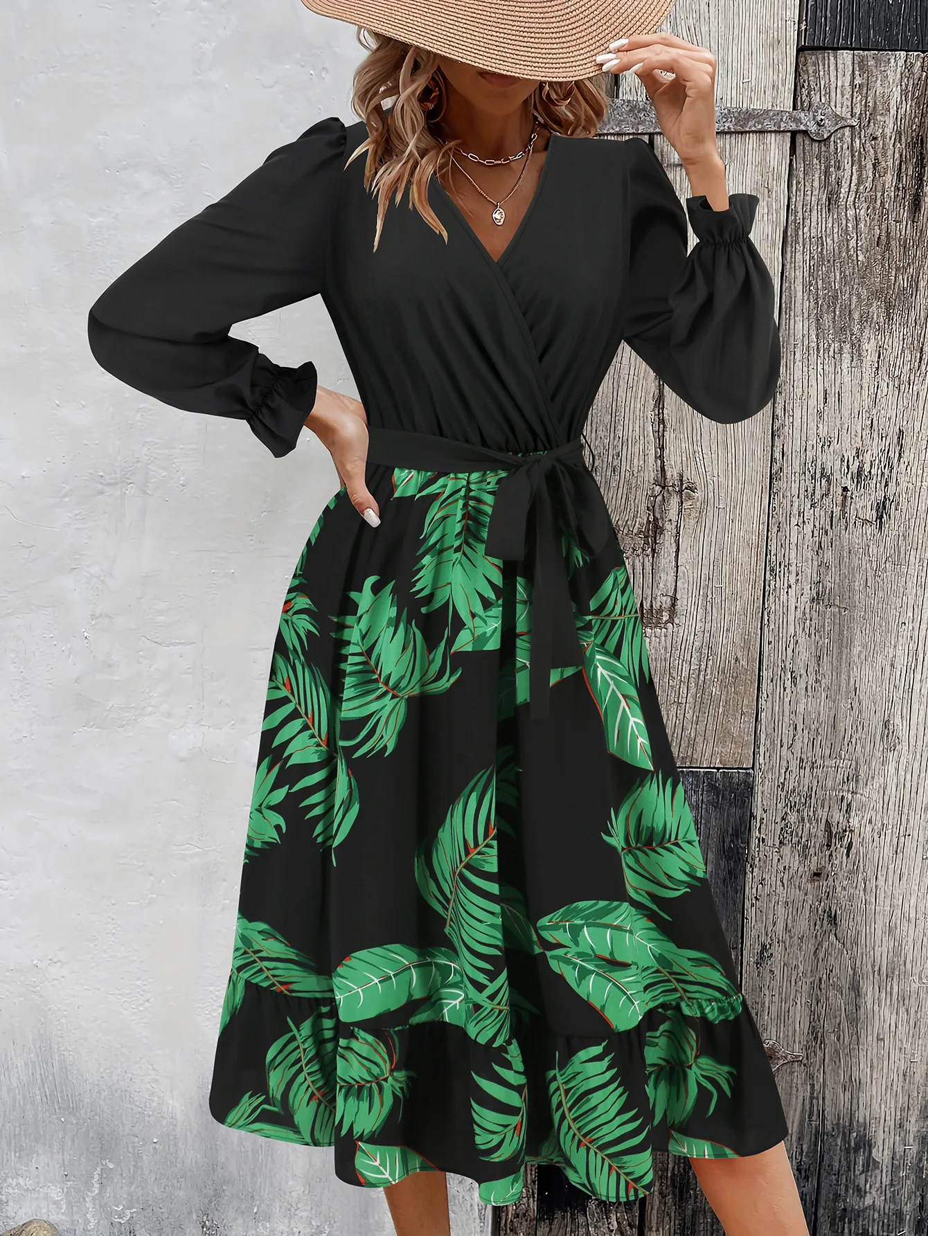 V Neck Long Skirt Long Sleeves Printed Dress Mid Length Retro A Line Skirt 2025 European American New Women's Comfort Clothing
V Neck Long Skirt Long Sleeves Printed Dress Mid Length Retro A Line Skirt 2025 European American New Women's Comfort Clothing