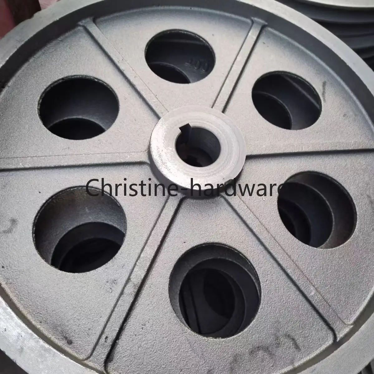 B3-280 Triangular belt wheel Type B three groove outside diameter 280mm cast iron motor belt disk motor accessories customized
B3-280 Triangular belt wheel Type B three groove outside diameter 280mm cast iron motor belt disk motor accessories customized