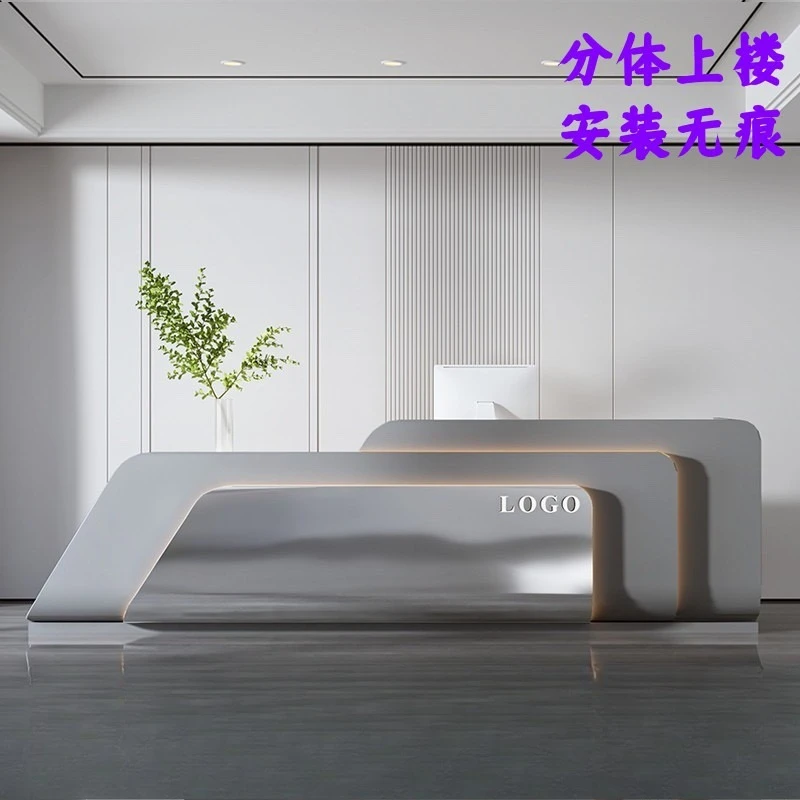 Simple modern high-end company front desk hotel clubhouse reception desk medical beauty salon bar counter paint checkout
Simple modern high-end company front desk hotel clubhouse reception desk medical beauty salon bar counter paint checkout