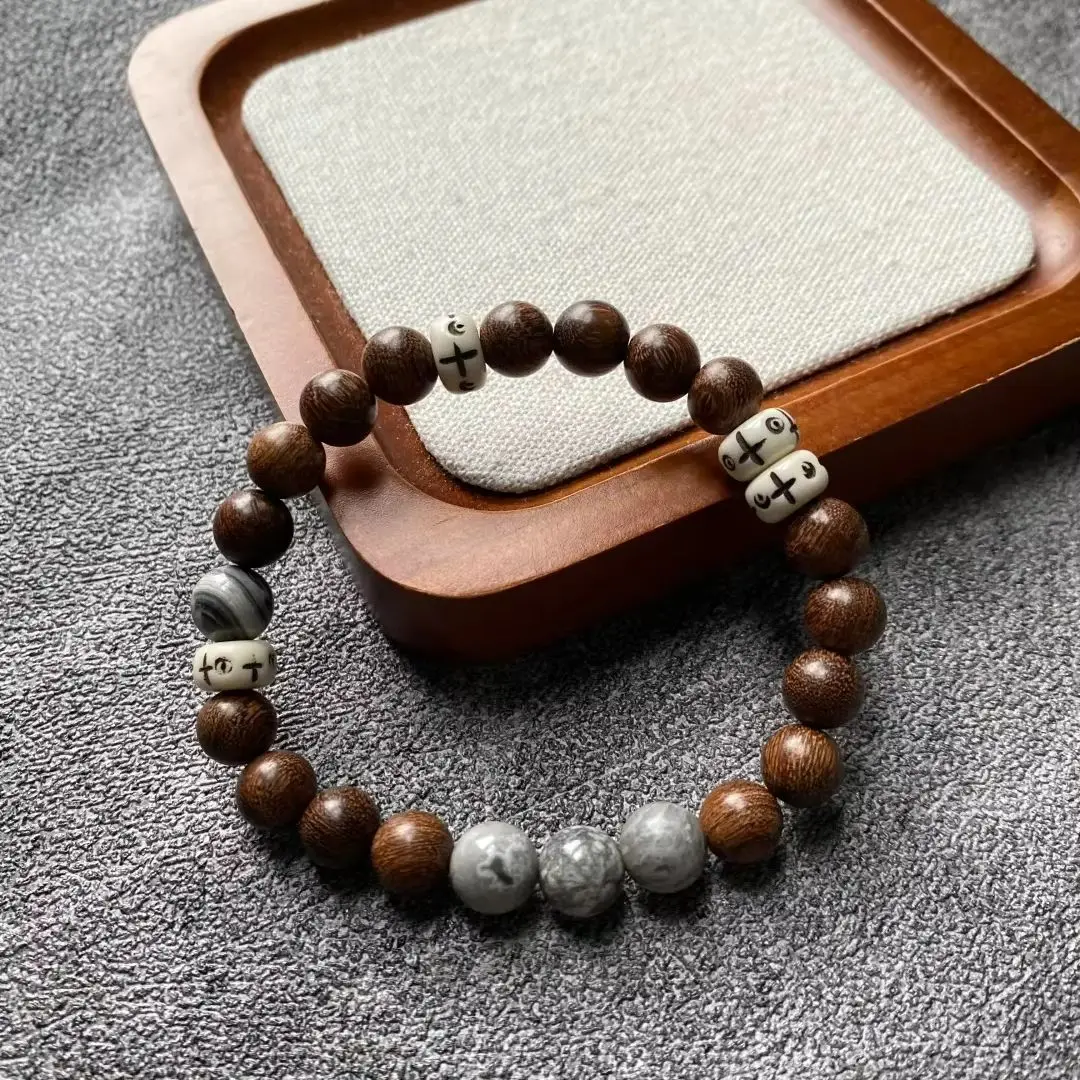 Newly Designed Chinese-Style Men's Bracelet Gentle Style Jewelry Gift for Fathers Day
Newly Designed Chinese-Style Men's Bracelet Gentle Style Jewelry Gift for Fathers Day