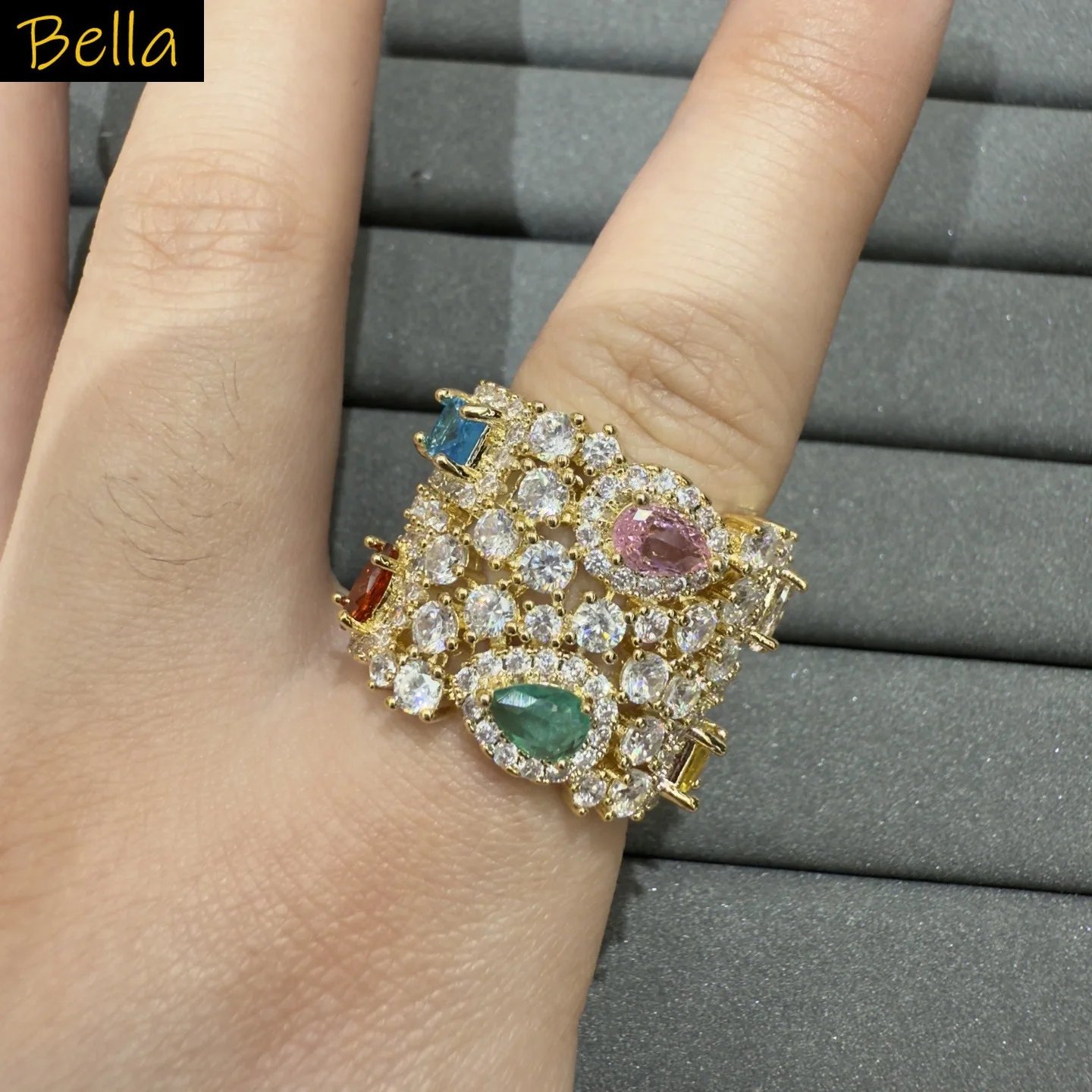 fashion shiny adjustable ring for women jewelry cubic zirconia pink white ring silver gold color gala event dinner party gift
fashion shiny adjustable ring for women jewelry cubic zirconia pink white ring silver gold color gala event dinner party gift