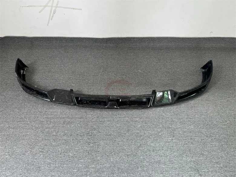 Высококачественный передний бампер из кованого углеродного волокна в стиле LD, комплект передней губы для BMW X6 G06, обновление 
Высококачественный передний бампер из кованого углеродного волокна в стиле LD, комплект передней губы для BMW X6 G06, обновление