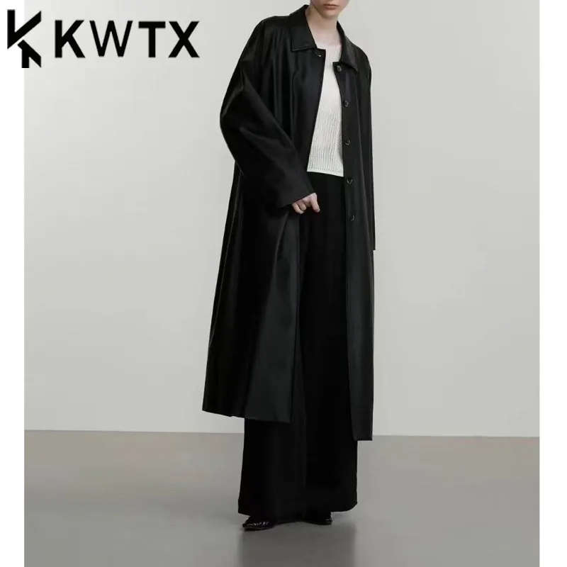 KWTX чехол с невидимым зажимом, уличный плащ, женский роскошный бомбер с поясом, женское пальто высокого качества Adaya, лето 2023 г.
KWTX чехол с невидимым зажимом, уличный плащ, женский роскошный бомбер с поясом, женское пальто высокого качества Adaya, лето 2023 г.