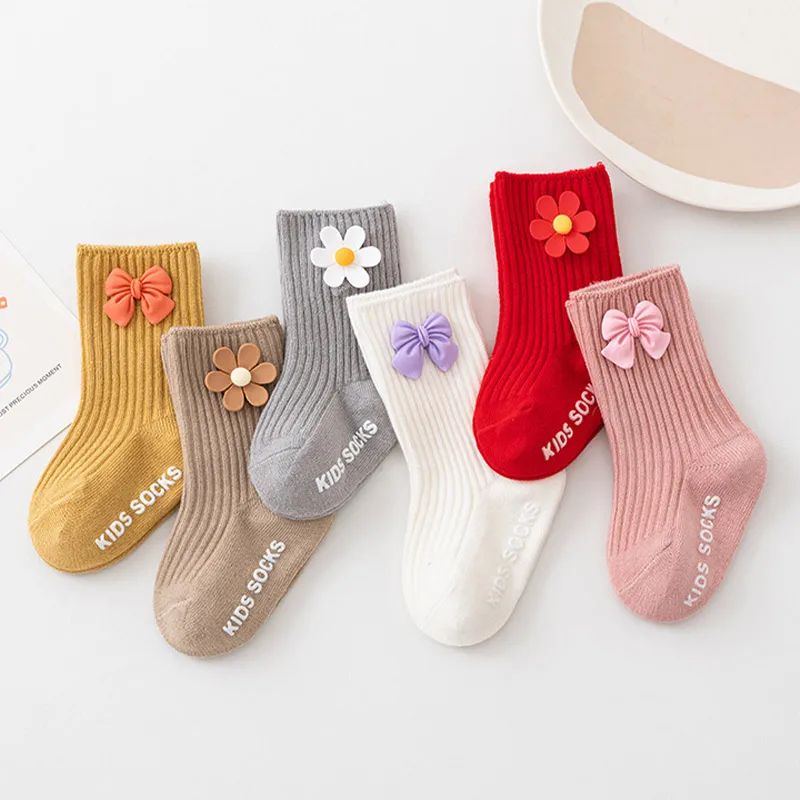 Autumn Cotoon Baby Floor Socks Kids Rubber Bottom Non Slip Socks 0-3year Toddler Mid Tube Sock Flower Princess Girls Cotton Sock
Autumn Cotoon Baby Floor Socks Kids Rubber Bottom Non Slip Socks 0-3year Toddler Mid Tube Sock Flower Princess Girls Cotton Sock