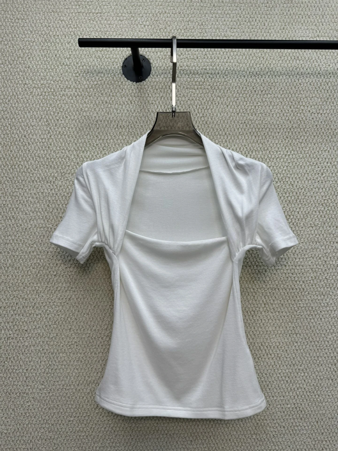 Slimming Short Sleeve T-Shirt Women's Embroidered Letter Logo Versatile Square Collar Fashionable Moisture Wicking Cotton Blend
Slimming Short Sleeve T-Shirt Women's Embroidered Letter Logo Versatile Square Collar Fashionable Moisture Wicking Cotton Blend