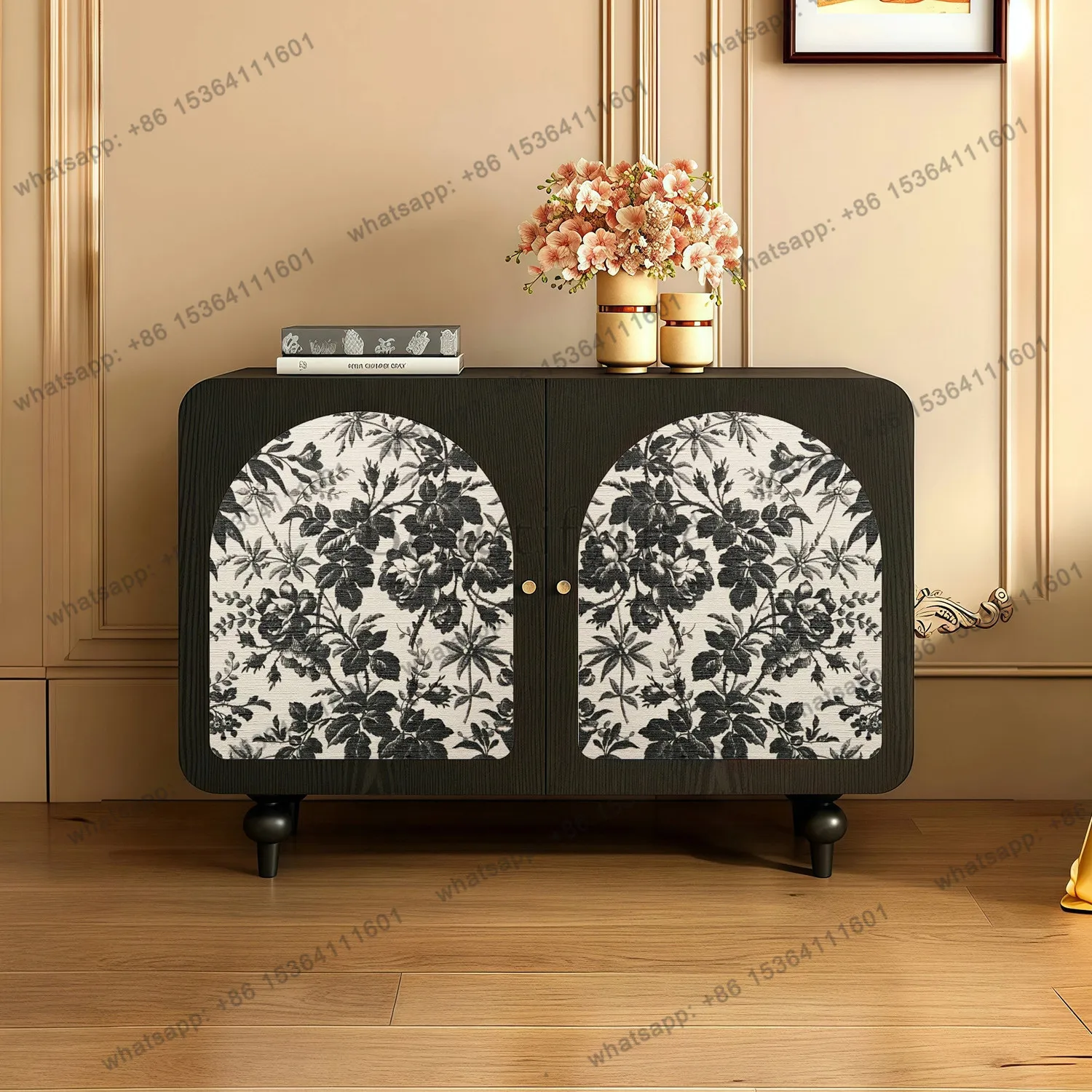 French cream style solid wood dining side cabinet, living room home decoration high-end entrance cabinet
French cream style solid wood dining side cabinet, living room home decoration high-end entrance cabinet