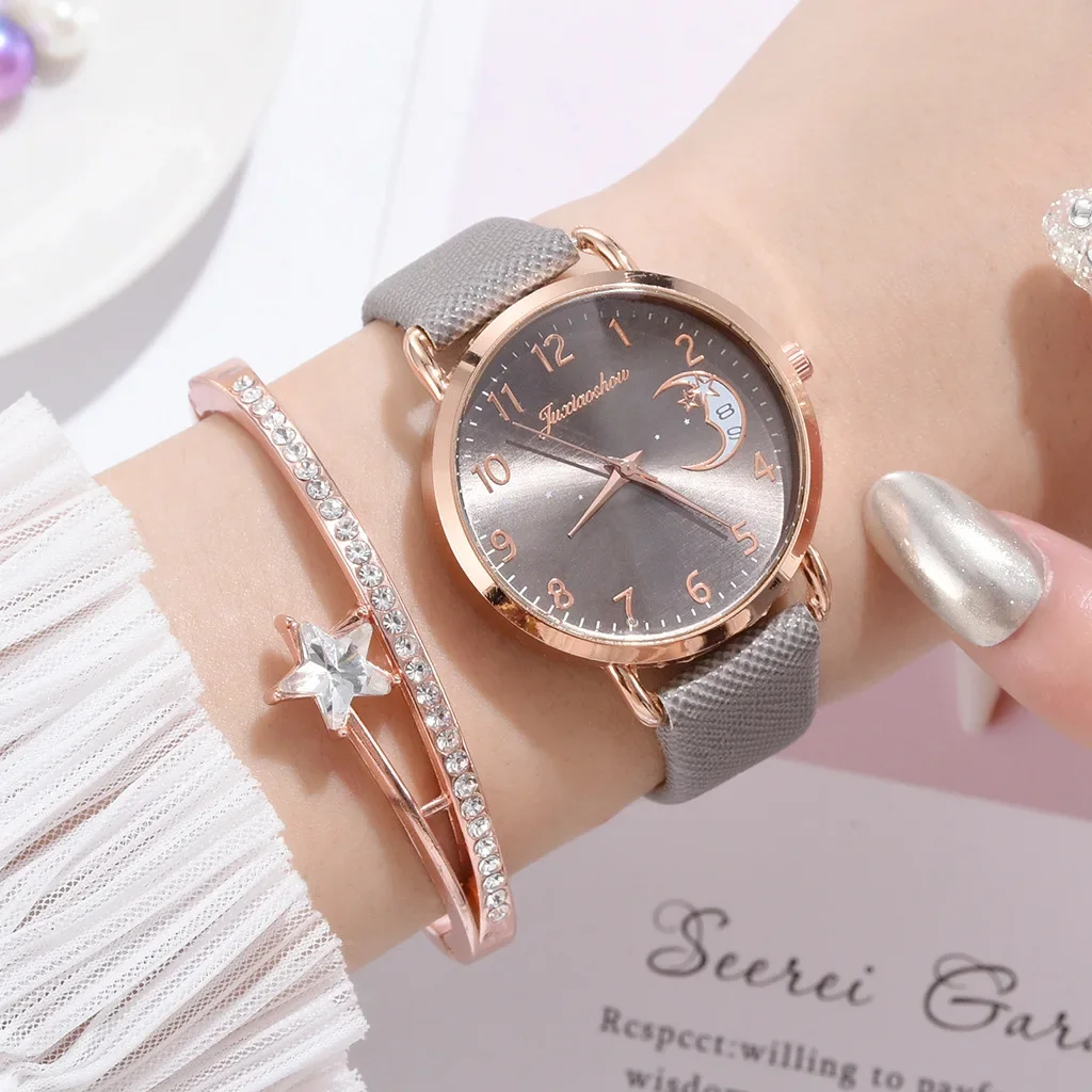 Fashion White Watch Women's Personality Quartz Watch Women Luxury PU Leather Ladies Wristwatches Simple Number Dial Woman
Fashion White Watch Women's Personality Quartz Watch Women Luxury PU Leather Ladies Wristwatches Simple Number Dial Woman