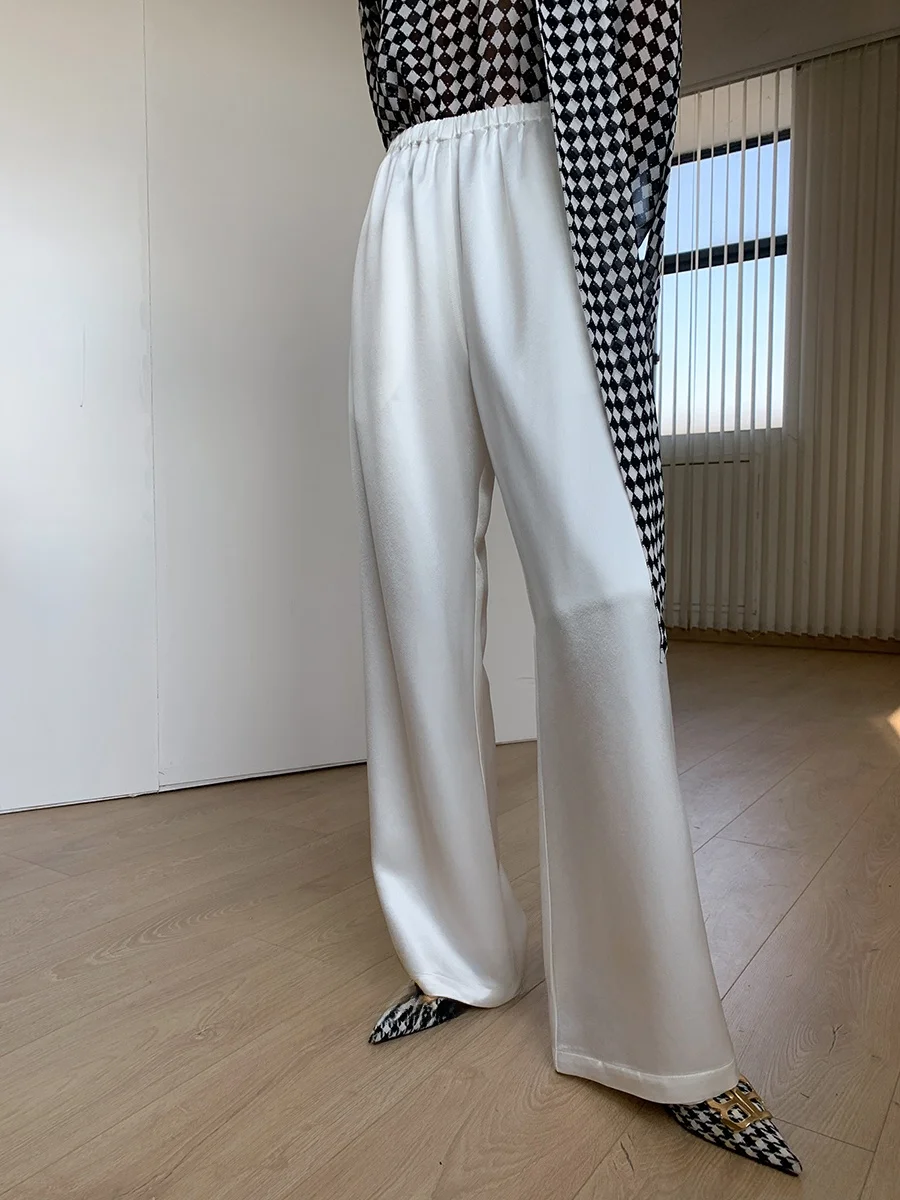 KARFLY Acetate Satin Wide Leg Pants High Waist Drapey Elastic Waist Commute Style Asymmetric Pocket Detail Ladies Trousers
KARFLY Acetate Satin Wide Leg Pants High Waist Drapey Elastic Waist Commute Style Asymmetric Pocket Detail Ladies Trousers