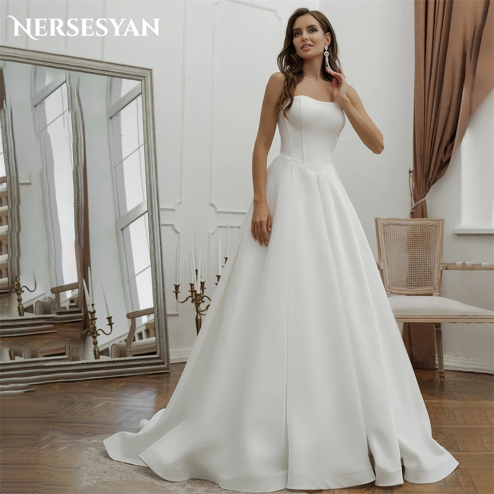 Nersesyan Elegant Solid Satin Wedding Dresses A-Line Off Shoulder Backless Bridal Gowns Sleeveless Princess 2024 Bride Dress
Nersesyan Elegant Solid Satin Wedding Dresses A-Line Off Shoulder Backless Bridal Gowns Sleeveless Princess 2024 Bride Dress