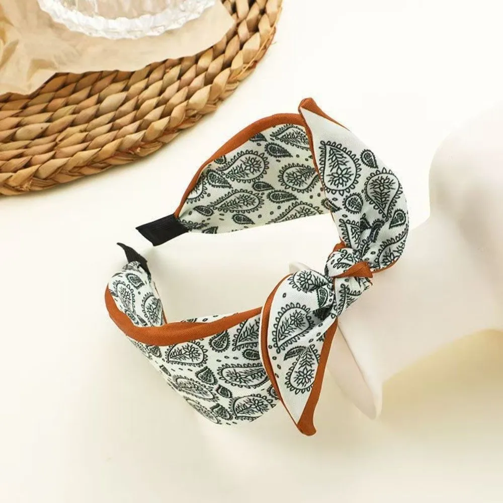 New Wide Brim Bowknot Headband Floral Paisley Turban Headwrap Cloth Elastic Hair Band Girls
New Wide Brim Bowknot Headband Floral Paisley Turban Headwrap Cloth Elastic Hair Band Girls