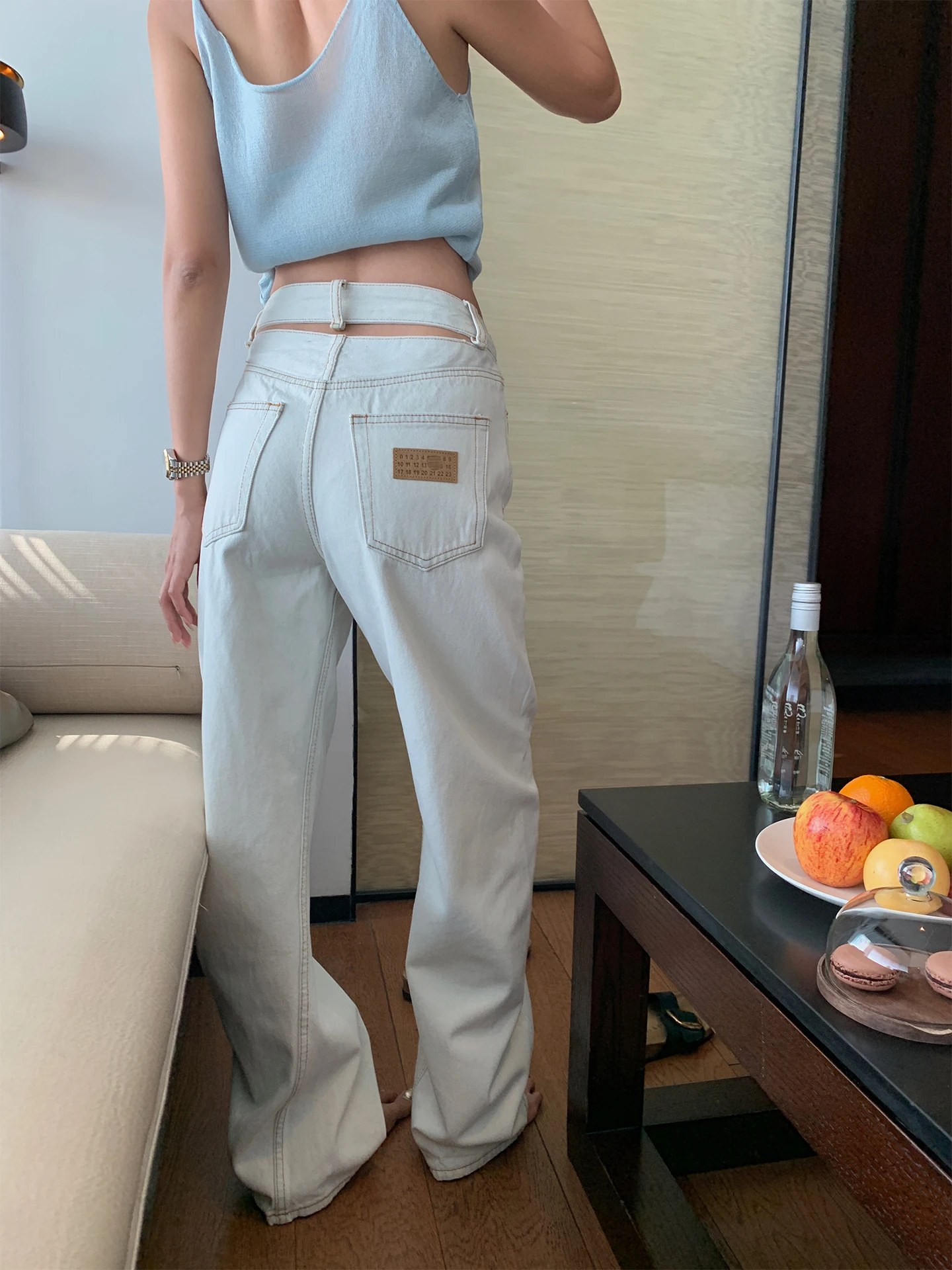 Waed Denim Jeans Women's Summer Design Hollow out Slim Straight Leg High Waist Cotton Stretch Denim Zipper Fly Long Pants
Waed Denim Jeans Women's Summer Design Hollow out Slim Straight Leg High Waist Cotton Stretch Denim Zipper Fly Long Pants