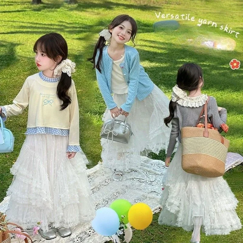 Korean Girls' New Popular Lace Midi Skirt with Sweet White Spring Princess Puffy Cake Mid Length Skirt Splicing
Korean Girls' New Popular Lace Midi Skirt with Sweet White Spring Princess Puffy Cake Mid Length Skirt Splicing