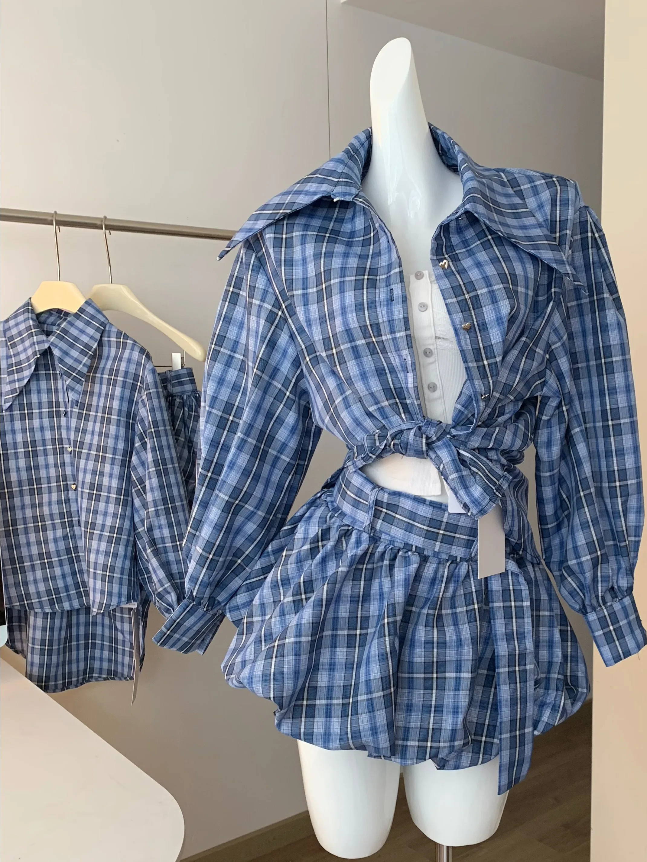 Повседневный свободный синий клетчатый комплект Sweet Spicy Girl Long Sve irt и пышная юбка и брюки, женский комплект ранней осени Faion 
Повседневный свободный синий клетчатый комплект Sweet Spicy Girl Long Sve irt и пышная юбка и брюки, женский комплект ранней осени Faion