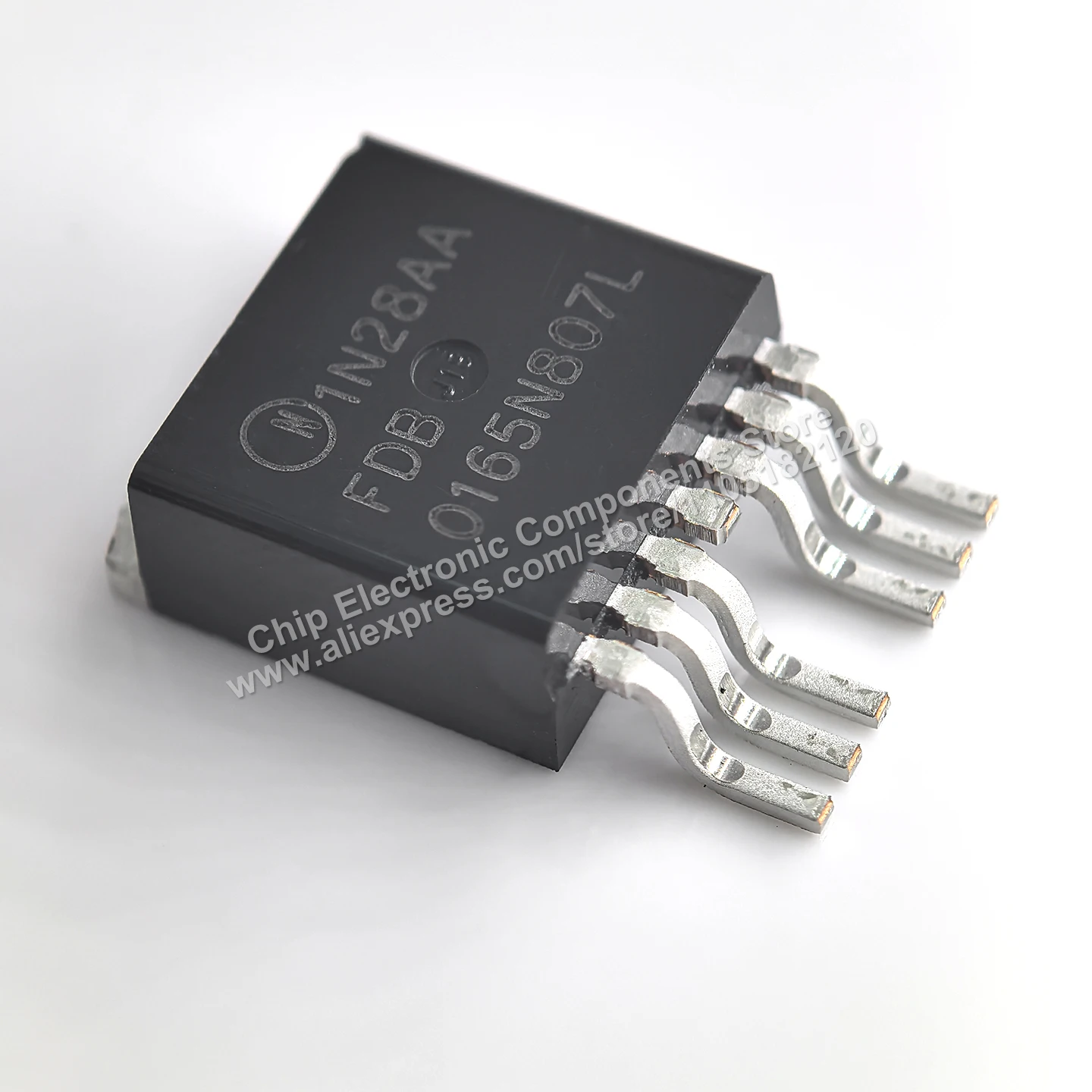 Original IC FDB0165N807L N-channel MOSFET chip, TO-263-7 package
Original IC FDB0165N807L N-channel MOSFET chip, TO-263-7 package