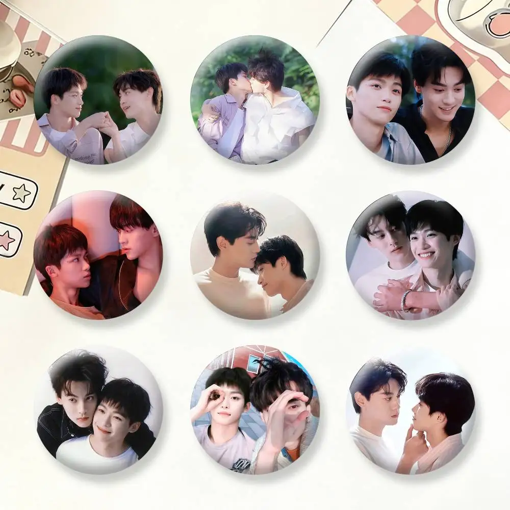 R-Revenged Love Brooches Cartoon Badge Pins Backpack Hat Accessories Friend Gift
R-Revenged Love Brooches Cartoon Badge Pins Backpack Hat Accessories Friend Gift