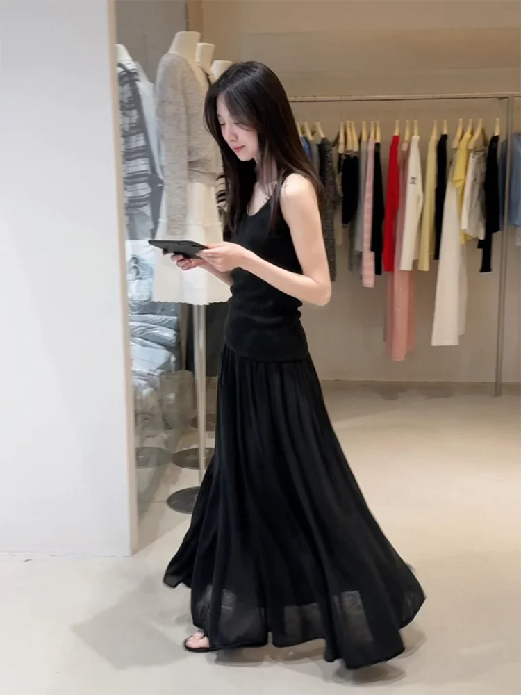 Korean Style High Waist Maxi Black Skirt Women's Casual Versatile A-Line Skirt Spring Summer New Arrival
Korean Style High Waist Maxi Black Skirt Women's Casual Versatile A-Line Skirt Spring Summer New Arrival