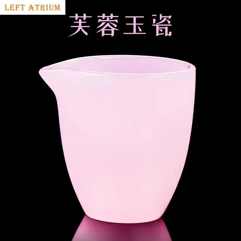 Фарфоровая чашка Furong Jade Fair Cup-Harmony Chahai, чайная чашка, розовый диспенсер для чая, стеклянный нефритовый глазурованный чайный сервиз, аксессуары
Фарфоровая чашка Furong Jade Fair Cup-Harmony Chahai, чайная чашка, розовый диспенсер для чая, стеклянный нефритовый глазурованный чайный сервиз, аксессуары