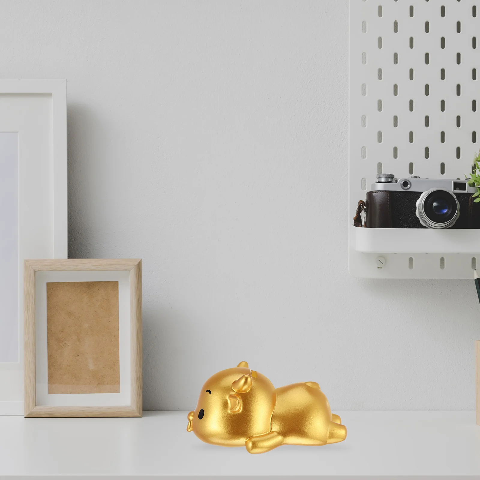 Mascot Ox Saving Pot Fine Workmanship Golden Cow Coin Container Organize Coins Bills Saving Habit Desktop Adornment
Mascot Ox Saving Pot Fine Workmanship Golden Cow Coin Container Organize Coins Bills Saving Habit Desktop Adornment