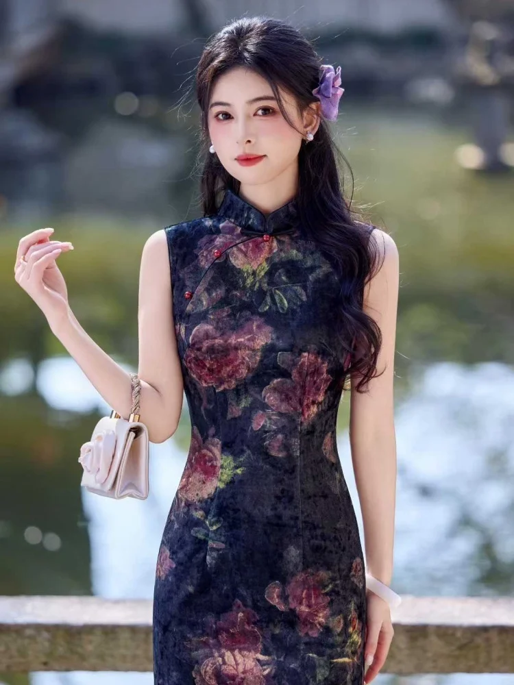 Ele Slimming anghai Qipao Dr Vintage Sle Mid-Length Velvet ort Sve Low Slit for Women in Their 8-25 Years
Ele Slimming anghai Qipao Dr Vintage Sle Mid-Length Velvet ort Sve Low Slit for Women in Their 8-25 Years