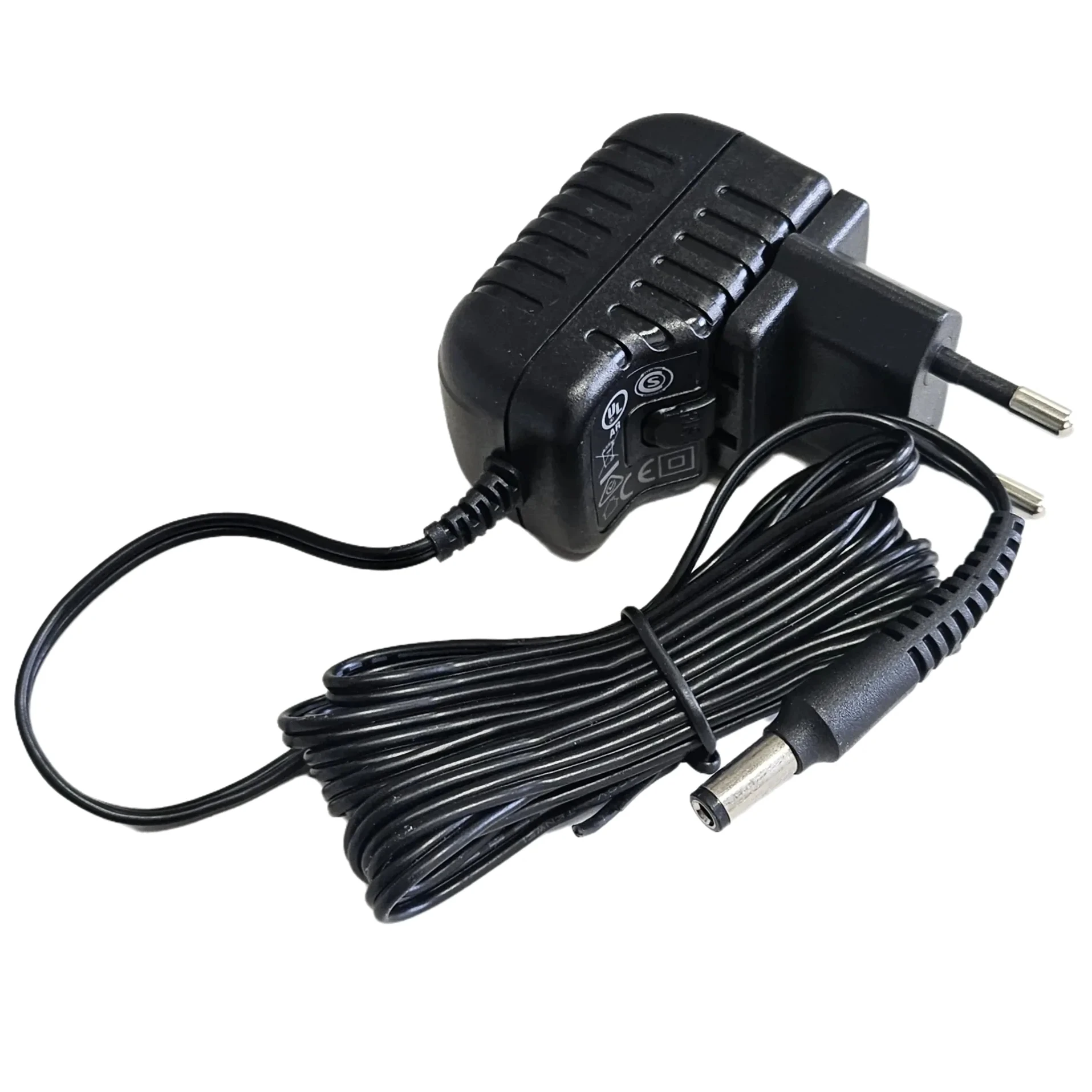 Зарядное устройство для триммера Andis Slimline Pro Li-Ion D8 32490 32400 32475 32810 32690 33785 32445 32485 32680, адаптер переменного тока с кабелем
Зарядное устройство для триммера Andis Slimline Pro Li-Ion D8 32490 32400 32475 32810 32690 33785 32445 32485 32680, адаптер переменного тока с кабелем