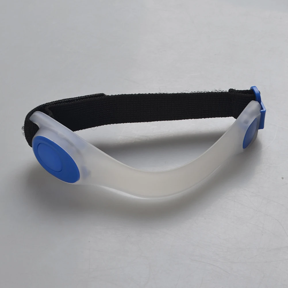 LED Light Armband Reflective Adjustable Waterproof Glow in Dark Comfortable Running Strap for Outdoor Sports
LED Light Armband Reflective Adjustable Waterproof Glow in Dark Comfortable Running Strap for Outdoor Sports