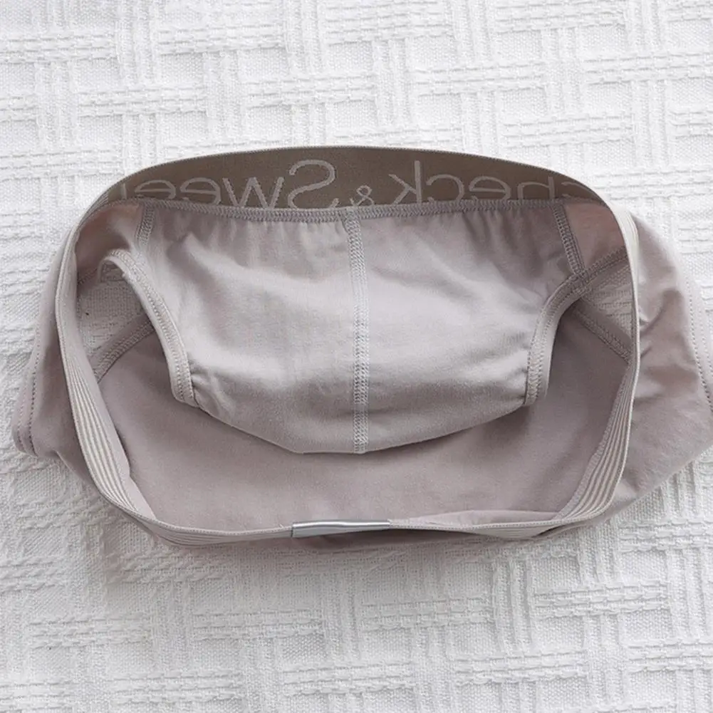 2025 Men Triangular Pants Comfort Solid Colour Mens Panties Sexy Men Underwear Low-rise Underpants Comfortable Breathable Briefs
2025 Men Triangular Pants Comfort Solid Colour Mens Panties Sexy Men Underwear Low-rise Underpants Comfortable Breathable Briefs