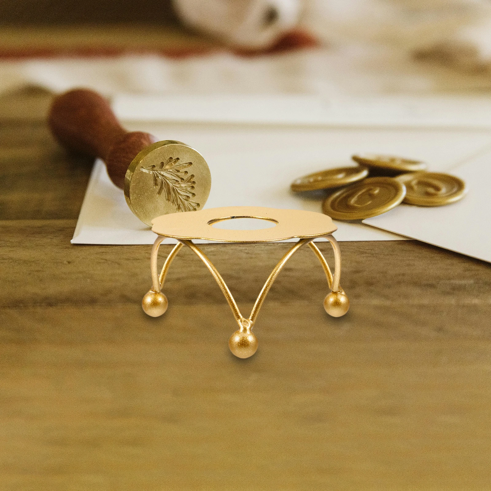 Creative Sealing Stove Furnace Tool Wax Seal Warmer Durable Iron Reusable Design Hollow Bottom For Melting Wax Stoves Home
Creative Sealing Stove Furnace Tool Wax Seal Warmer Durable Iron Reusable Design Hollow Bottom For Melting Wax Stoves Home