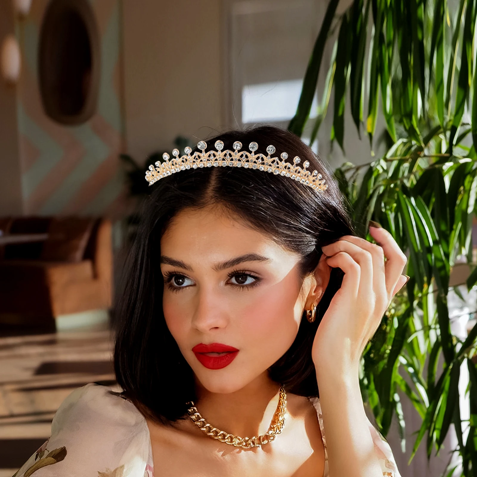 Crown Headpiece for Women Birthday Party Bridal Hair Accessories Wedding Headband Rhinestone Alloy Adult Tiara
Crown Headpiece for Women Birthday Party Bridal Hair Accessories Wedding Headband Rhinestone Alloy Adult Tiara