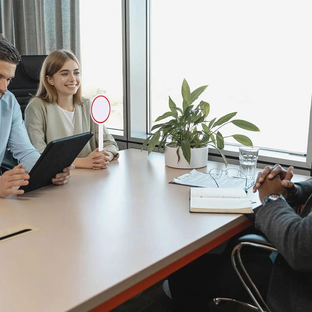 4Pcs Handheld Whiteboard Portable Blank Whiteboard Smooth Edges Antiwear for Scoring Voting Scoreboard Auctions Paddles
4Pcs Handheld Whiteboard Portable Blank Whiteboard Smooth Edges Antiwear for Scoring Voting Scoreboard Auctions Paddles