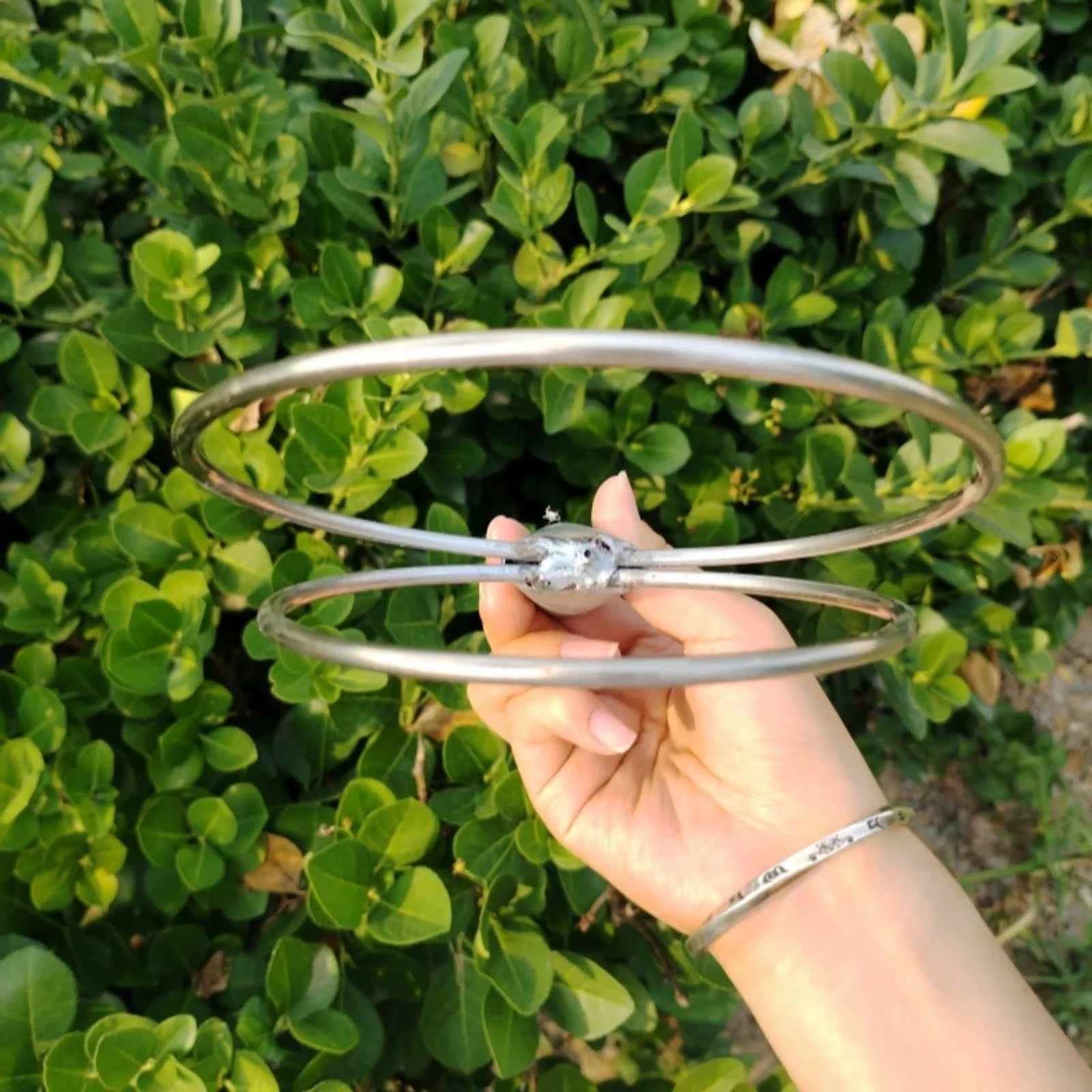 Circular Weeder Welded Construction Circular Loop Hoe Soil Loosening Tool Hollow Socket Stirrup Hoe Extension Rod Compatible
Circular Weeder Welded Construction Circular Loop Hoe Soil Loosening Tool Hollow Socket Stirrup Hoe Extension Rod Compatible