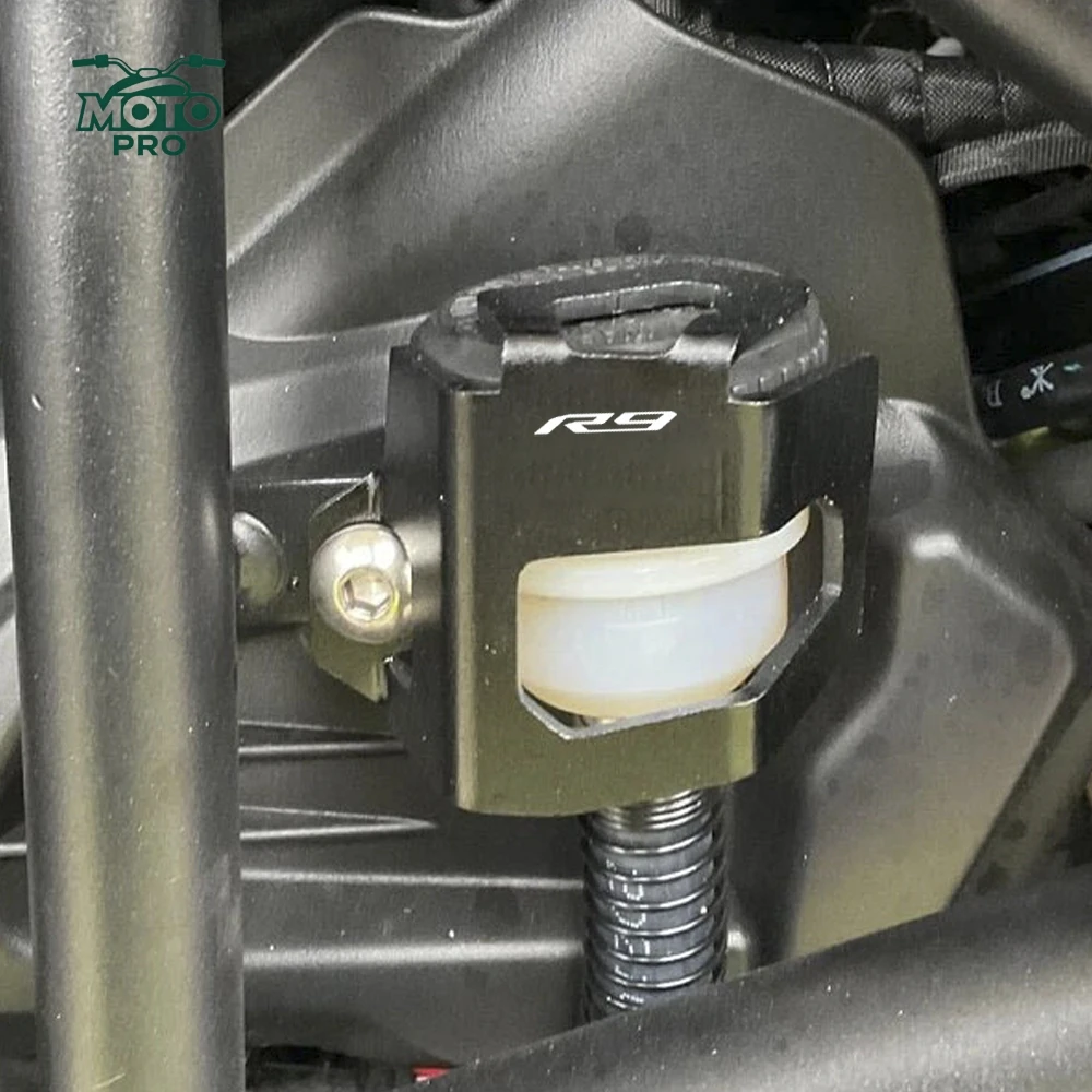 For Yamaha R9 YZF R9 YZF-R9 YZFR9 2025 2026 Motorcycle Accessories Rear Brake Fluid Reservoir Cover Guard Protector Oil Tank Cap
For Yamaha R9 YZF R9 YZF-R9 YZFR9 2025 2026 Motorcycle Accessories Rear Brake Fluid Reservoir Cover Guard Protector Oil Tank Cap