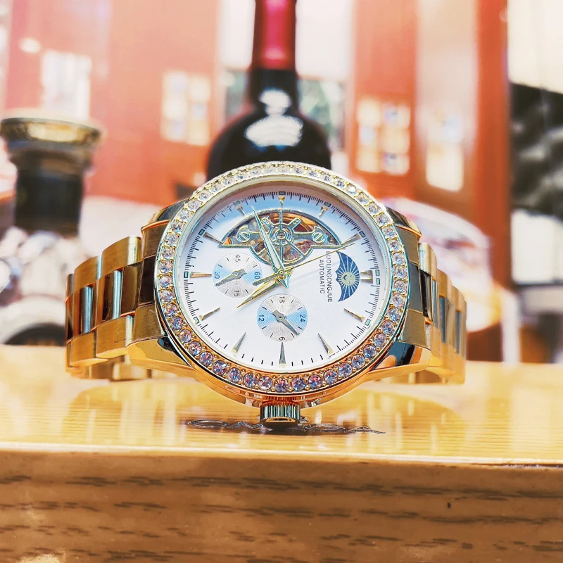 Premium Gold Men's Automatic Mechanical Watch—Shiny Crystal Bezel, Round Dial with Skeleton Movement, Decorative Sub-Dial, Stainless Steel Strap, Waterproof Casual Watch, Luxurious Business Watch for Men, Best Gift
Premium Gold Men's Automatic Mechanical Watch—Shiny Crystal Bezel, Round Dial with Skeleton Movement, Decorative Sub-Dial, Stainless Steel Strap, Waterproof Casual Watch, Luxurious Business Watch for Men, Best Gift