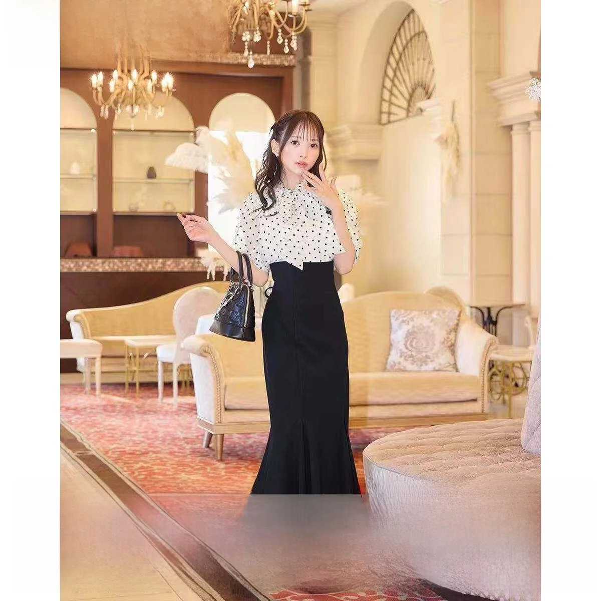 Длинная юбка-рыбий хвост Sweet Ele с высокой талией и невидимой молнией, женская модная модель Michelle aron, весенний сезон, полиэстер
Длинная юбка-рыбий хвост Sweet Ele с высокой талией и невидимой молнией, женская модная модель Michelle aron, весенний сезон, полиэстер