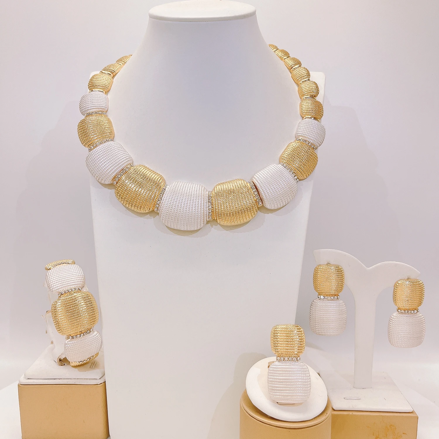 Yulaili Gold and Silver Block shaped Textured Jewelry Set with Necklace Earrings Bracelet for Fashionable Ladies I0000320
Yulaili Gold and Silver Block shaped Textured Jewelry Set with Necklace Earrings Bracelet for Fashionable Ladies I0000320