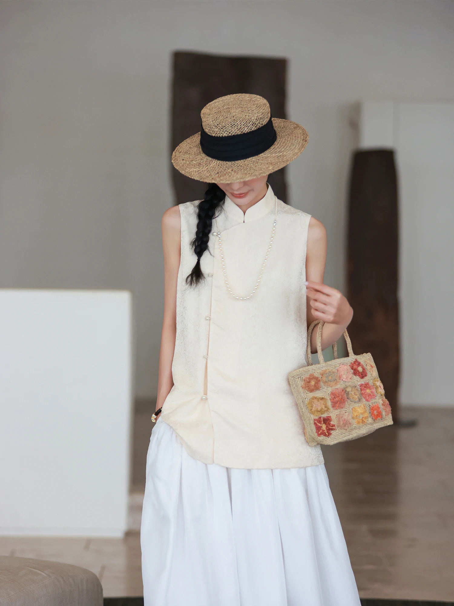 Mallin 6A ade Silk Dragon Well Bud Le Embroidery Pearl Iridescent Double Layer New Chinese Sle Vest Tank Top
Mallin 6A ade Silk Dragon Well Bud Le Embroidery Pearl Iridescent Double Layer New Chinese Sle Vest Tank Top