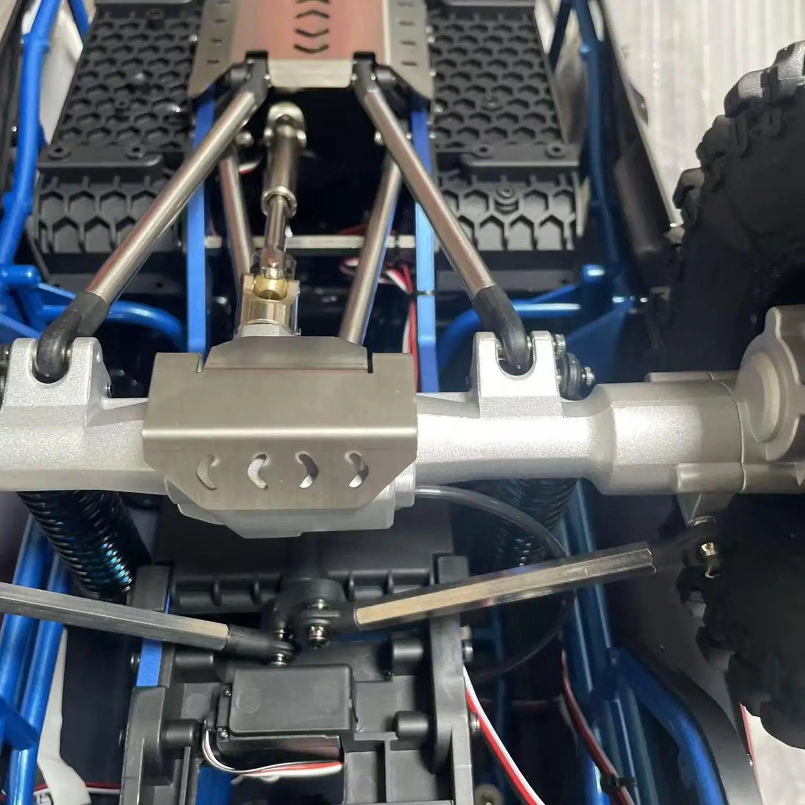 RC Chassis Stainless Steel Repair Parts Chassis Protection Plate Underbody Bottom Plates Kit Chassis for 1: 8 RC Vehicle
RC Chassis Stainless Steel Repair Parts Chassis Protection Plate Underbody Bottom Plates Kit Chassis for 1: 8 RC Vehicle