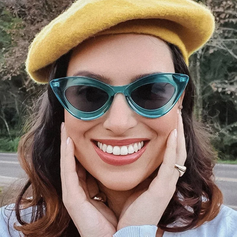 OVOYAN 2022 Cat Eye Sunglasses Women High Quality Glasses for Men Gradient Sunglasses Women Luxury Designer Lentes De Sol Mujer
OVOYAN 2022 Cat Eye Sunglasses Women High Quality Glasses for Men Gradient Sunglasses Women Luxury Designer Lentes De Sol Mujer
