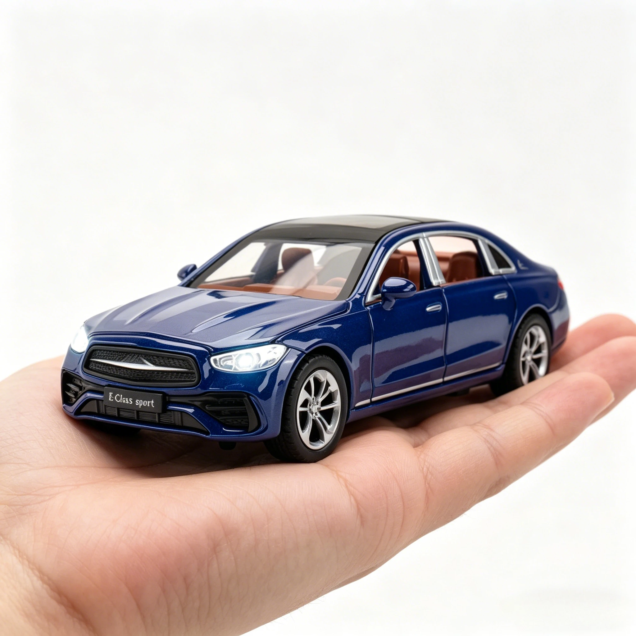 1:32 E300L Alloy Diecast Model Toy Car Doors Opened Sound Light Pull Back Rubber Tires Miniature Vehice for Kids Present
1:32 E300L Alloy Diecast Model Toy Car Doors Opened Sound Light Pull Back Rubber Tires Miniature Vehice for Kids Present