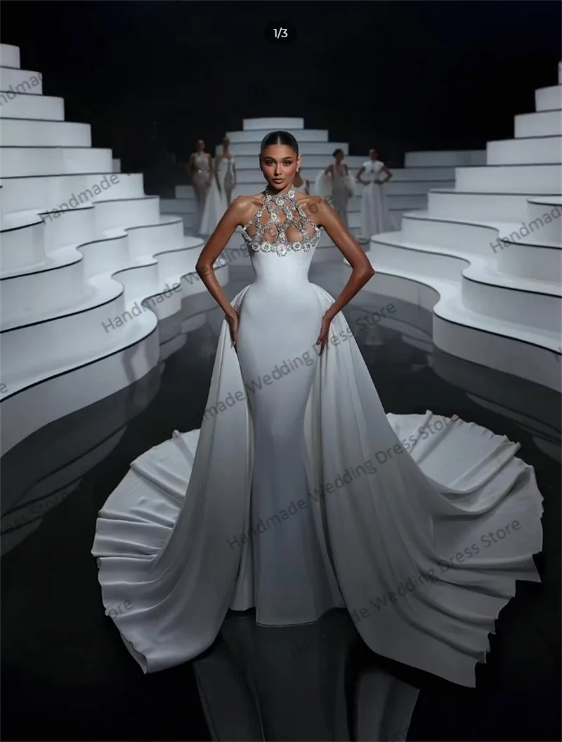 Luxury Crystals Wedding Dress Overskirt Sexy Hollow Sleeveless Sheath Bridal Evening Gown Customized Beach Garden Long Robe
Luxury Crystals Wedding Dress Overskirt Sexy Hollow Sleeveless Sheath Bridal Evening Gown Customized Beach Garden Long Robe