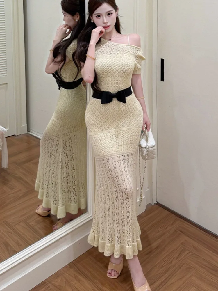 Slim Fit Knitted Hollow out Shoulder Bridesmaid Dress Two Piece Set Women Summer Slimming Long Tailed Fish Tail Gown
Slim Fit Knitted Hollow out Shoulder Bridesmaid Dress Two Piece Set Women Summer Slimming Long Tailed Fish Tail Gown