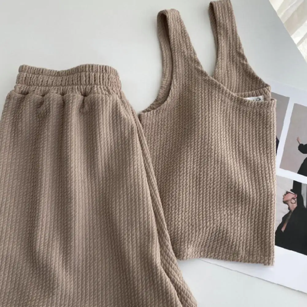 Women Crop Top Shorts Set U Neck Sleeveless Classic Women's Matching Set Casual Summer Top Shorts Set Women Tracksuit Sportwear
Women Crop Top Shorts Set U Neck Sleeveless Classic Women's Matching Set Casual Summer Top Shorts Set Women Tracksuit Sportwear
