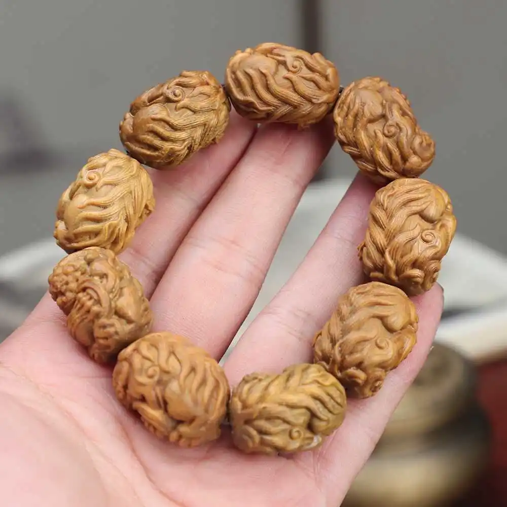 Green Sandalwood Carved Lion Ball Bracelet Must Respond to Buddha Beads Amusement Article Automobile Hanging Ornament Gear
Green Sandalwood Carved Lion Ball Bracelet Must Respond to Buddha Beads Amusement Article Automobile Hanging Ornament Gear
