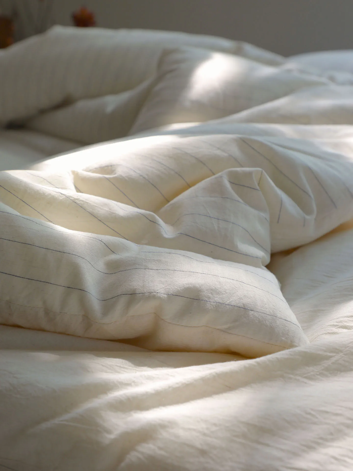 Японское простое хлопково-льняное полосатое теплое зимнее одеяло для студентов, четыре сезона, универсальное одеяло с сердечником, двойной размер, одинарное...
Японское простое хлопково-льняное полосатое теплое зимнее одеяло для студентов, четыре сезона, универсальное одеяло с сердечником, двойной размер, одинарное...